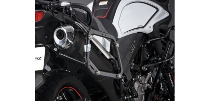 SOPORTE MALETA LATERAL V-STROM 650 2013-2016 REF 990D0-11J01-065